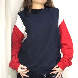 (Kategori: ) berada di . Dikirim oleh gitamuliawan (ID iklan 1166603692, Gambar 1). Deskripsi: .