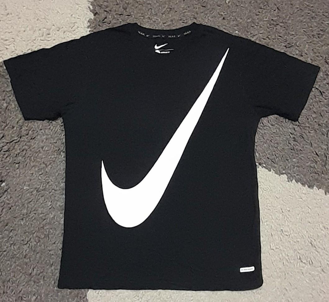 NIKE FCRB BIG SWOOSH TSHIRT (xl), Men's Fashion, Tops & Sets