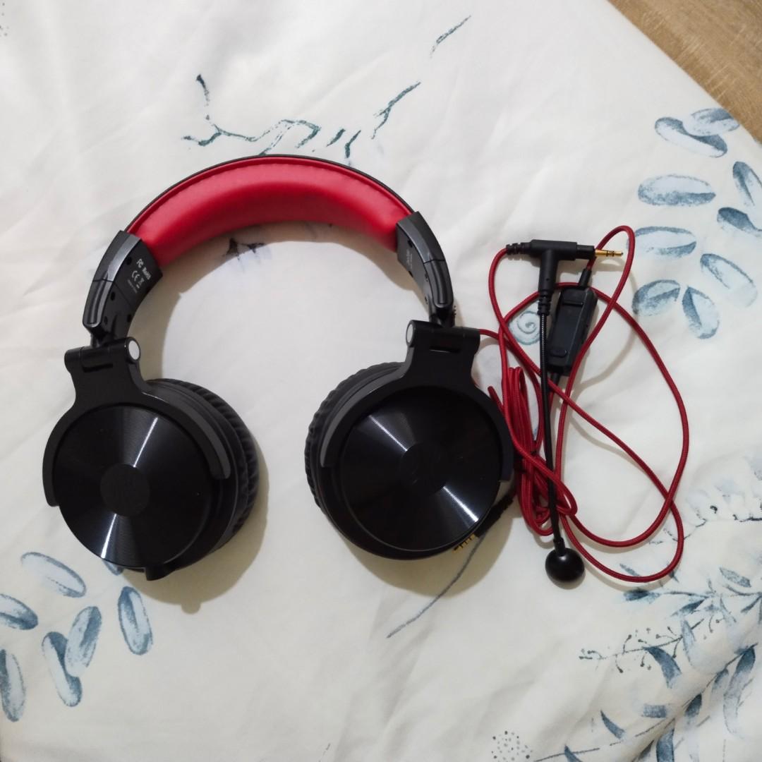 One Odio Wireless Bluetooth Headphones w Detachable Mic Audio