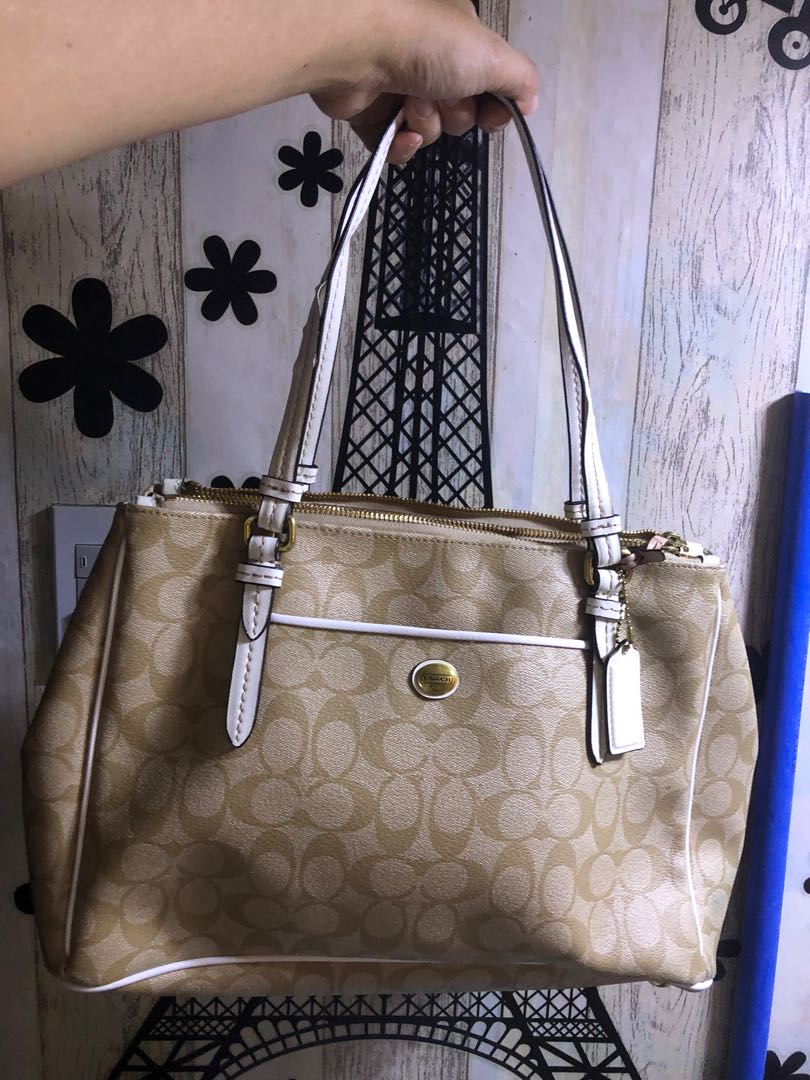 coach peyton double zip carryall