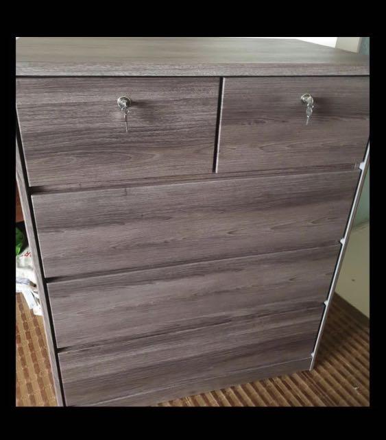 Plywood Chest Of Drawers wth locks 873x508 x 1070 , Furniture & Home