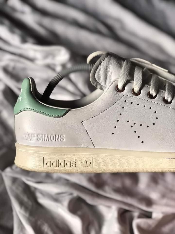 Raf Simons Stan smith (Category: Sneakers) located in Quezon City. Submitted by migsonthelow (Listing ID 1121246969, Image 2). Description: Fs RAF simons Stan smith edition mint green Size 8 fits an 8.5-snug 9(for reference I wear size 9 in Jordan 1s, size 8 in chuck 70s) Comes with OG everything, Box, care card, extra laces Has slight heel drags, yellowed midsole due to age(can easily be restored back to white) but overall good condition Shoes c
