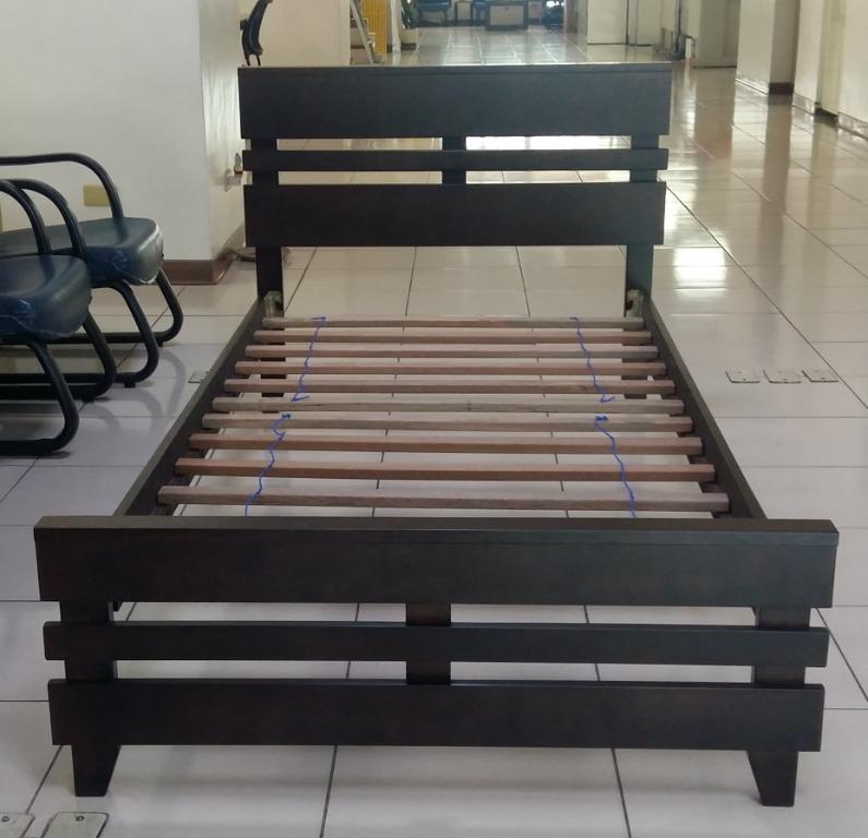 Rose Malaysian Rubber Wood Bed Frame (Cappuccino), Furniture & Home