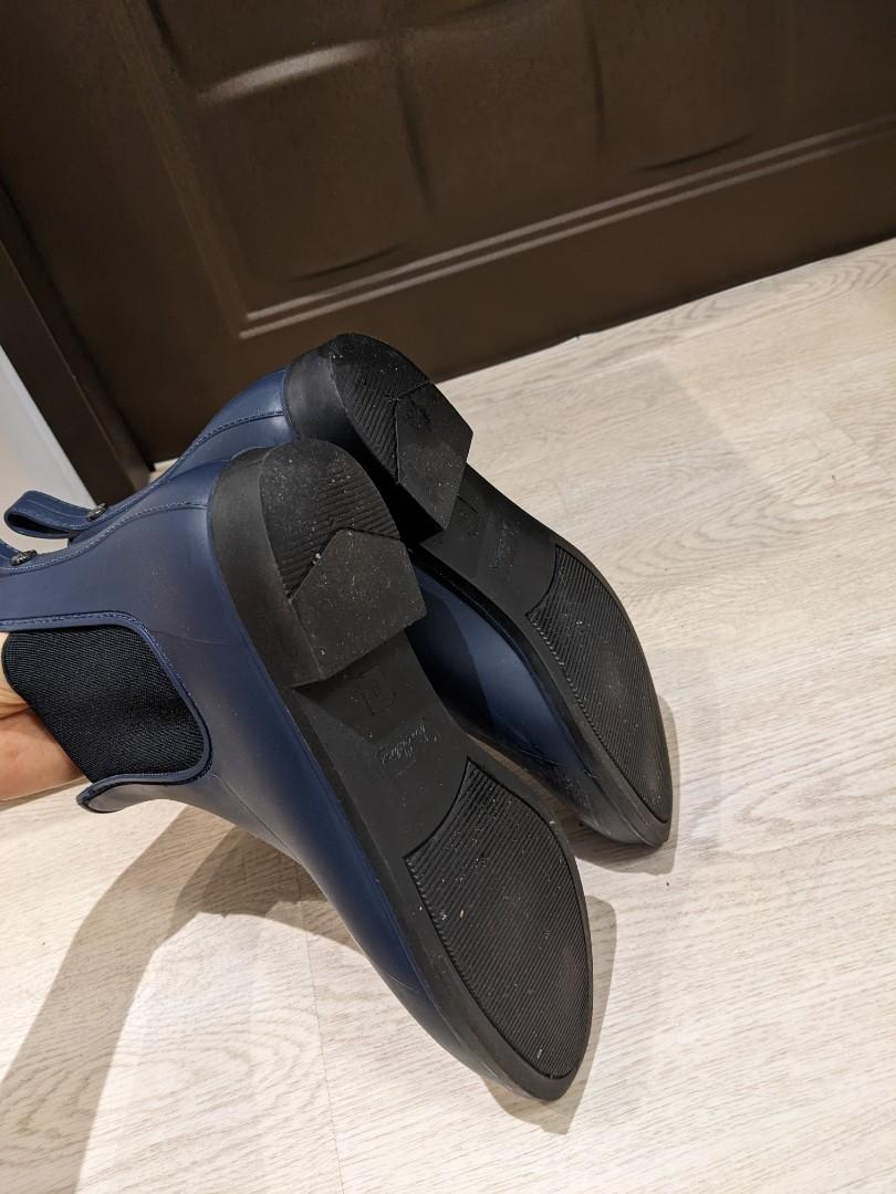 Sam edelman jurassic world hotsell