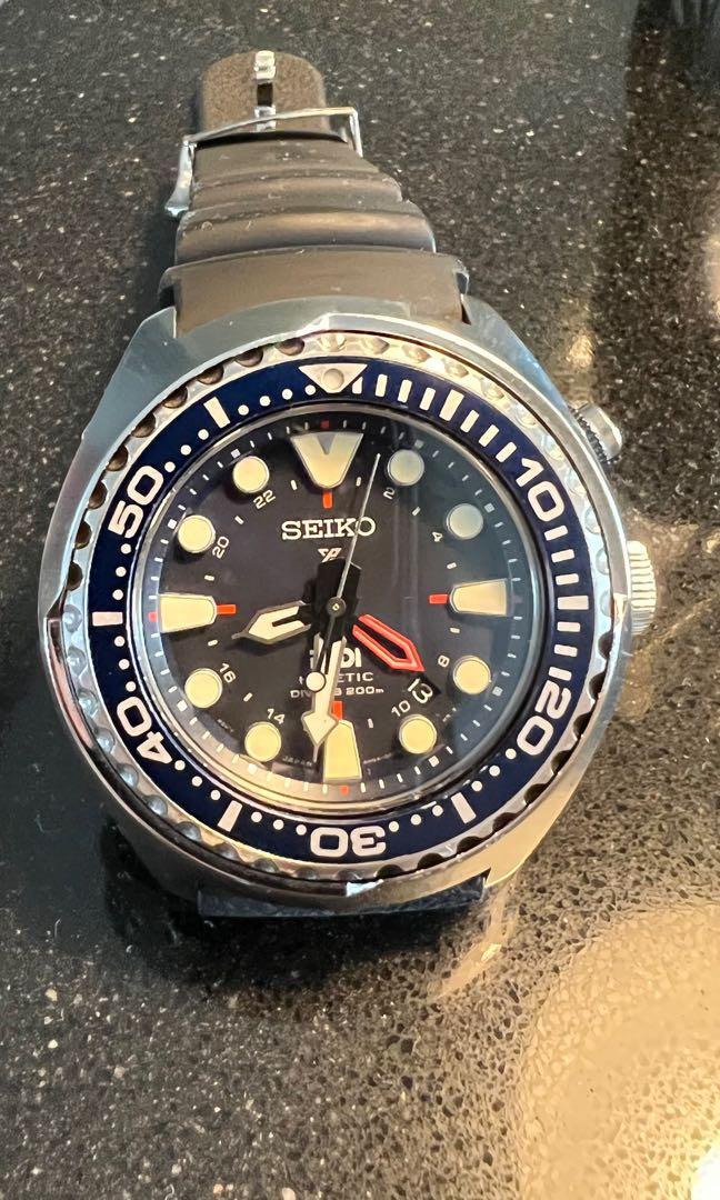 Seiko Prospex Kinetic GMT Diver's “PADI” edition, Men's Fashion, Watches &  Accessories, Watches on Carousell