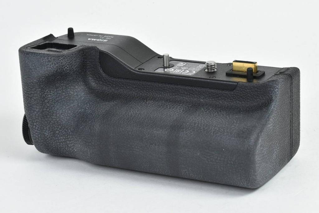 SIGMA Power Grip POWER GRIP PG-41 for sd Quattro, 攝影器材 SIGMA Power Grip POWER GRIP PG-41 for sd Quattro, 攝影器材