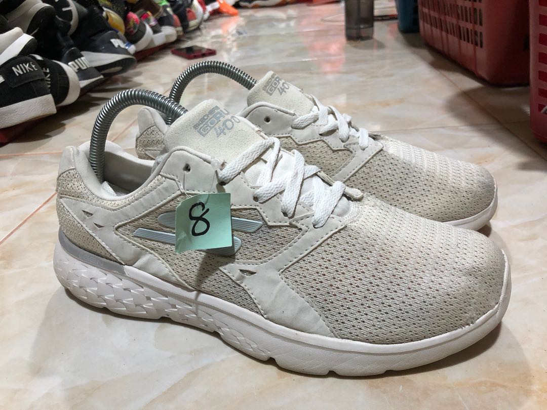 Skechers go deals run 400 silver