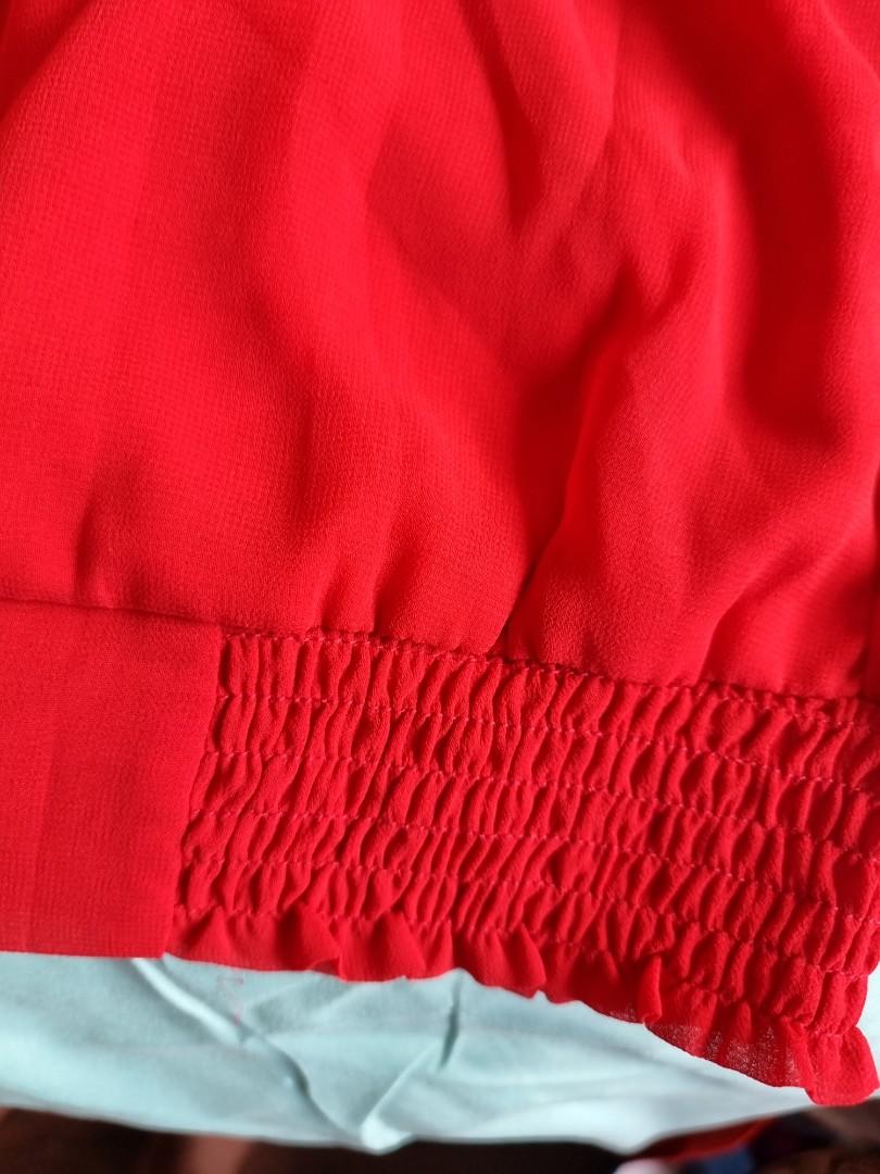 Red high neck new arrivals sleeveless top