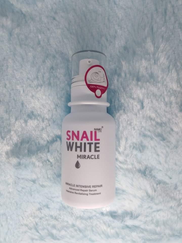Snail white serum (Category: Face Care) located in Quezon City. Submitted by glowandshai (Listing ID 1166520233, Image 1). Description: Snail white advanced repair serum 30ml.