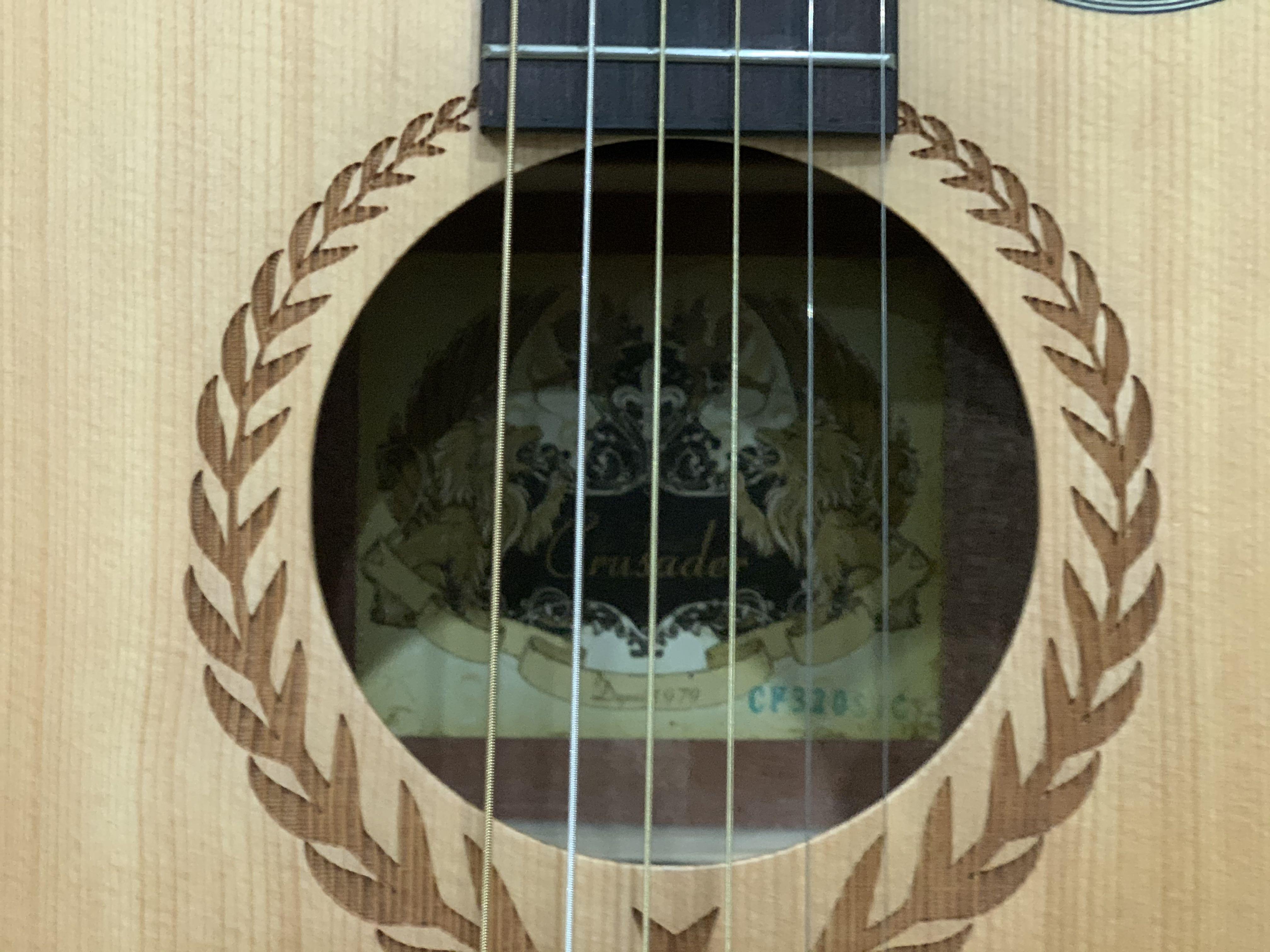 Crusader online guitar company