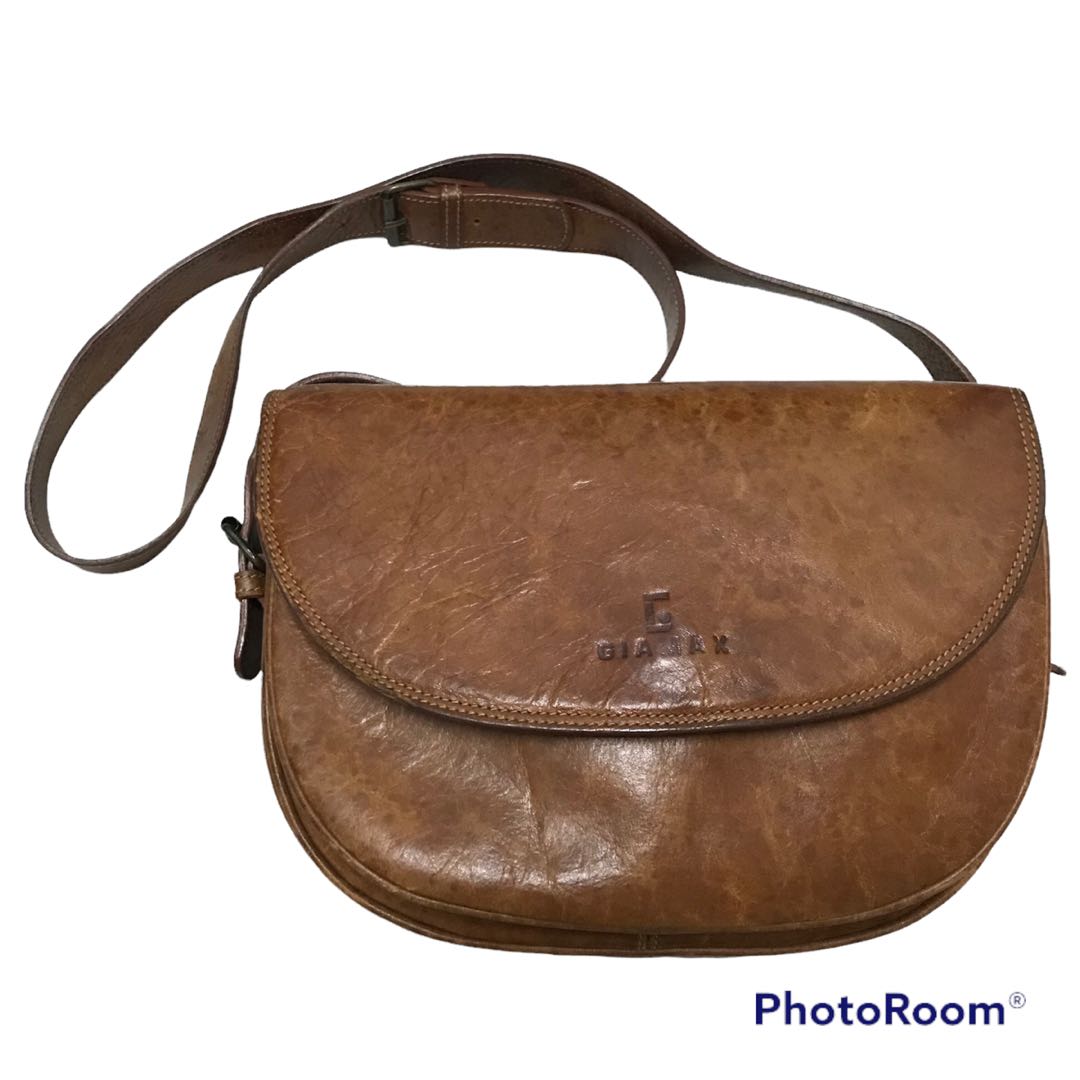 Vintage Giamax Sling Bag
