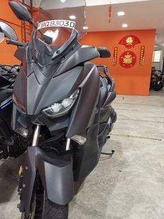 XMAX 400