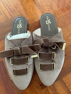 (Category: ) located in . Submitted by mad_shopper (Listing ID 1166578057, Image 1). Description: .