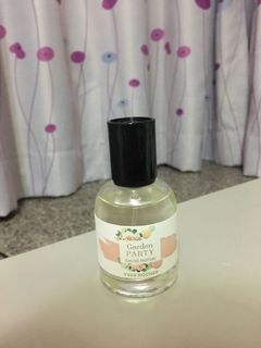 （分類：）位於 。 由 florawinter 提交（商品編號 1166621766，圖片 1）。簡介： 。