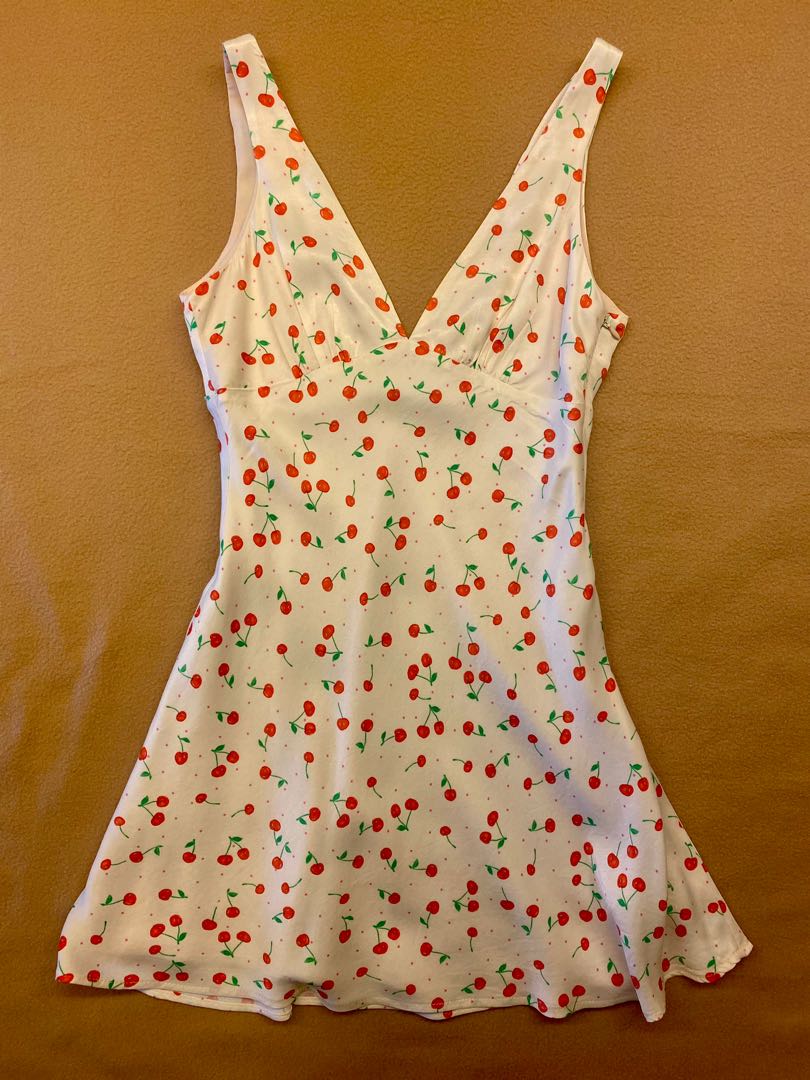 Cherry shop dress zara