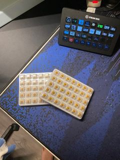 （分類：）位於 。 由 meowchipoo 提交（商品編號 1166758480，圖片 1）。簡介： 。