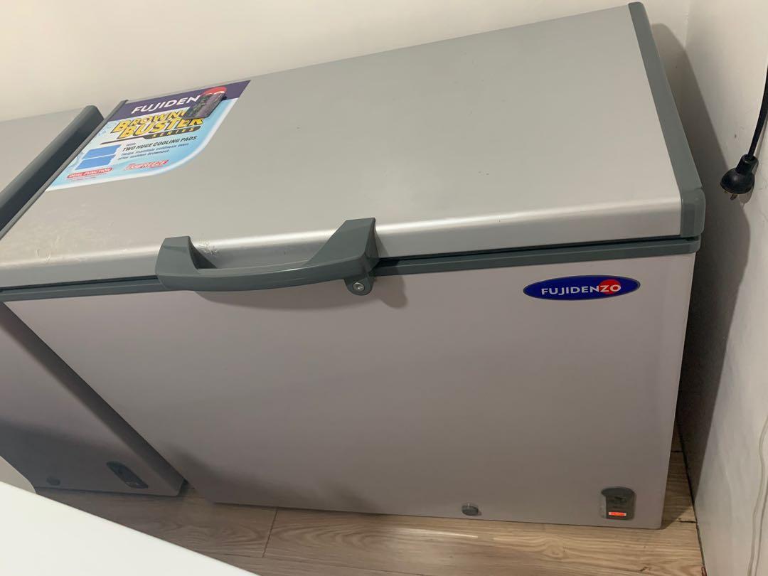 7 cu ft Fujidenzo chest freezer (inverter), TV & Home Appliances
