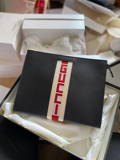 Gucci stripe outlet leather pouch