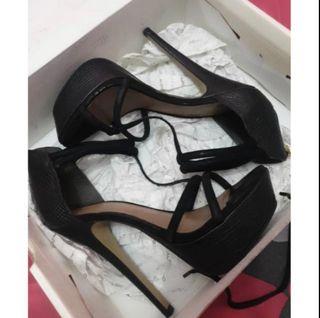 Aldo size 38