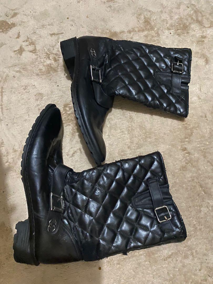 Used chanel boots sale
