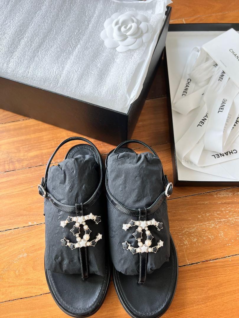chanel thong sandals