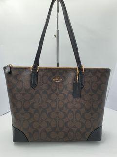 Sale‼️Authentic Coach Signature Zip Tote