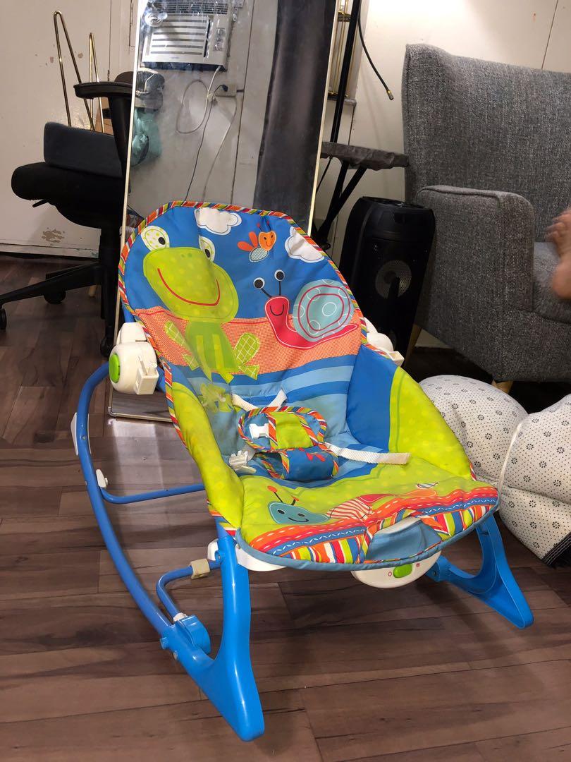 Baby deals rocking bed