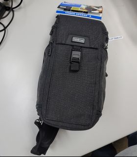 （分類：）位於 。 由 revo_dolphin 提交（商品編號 1166826888，圖片 1）。簡介： 。