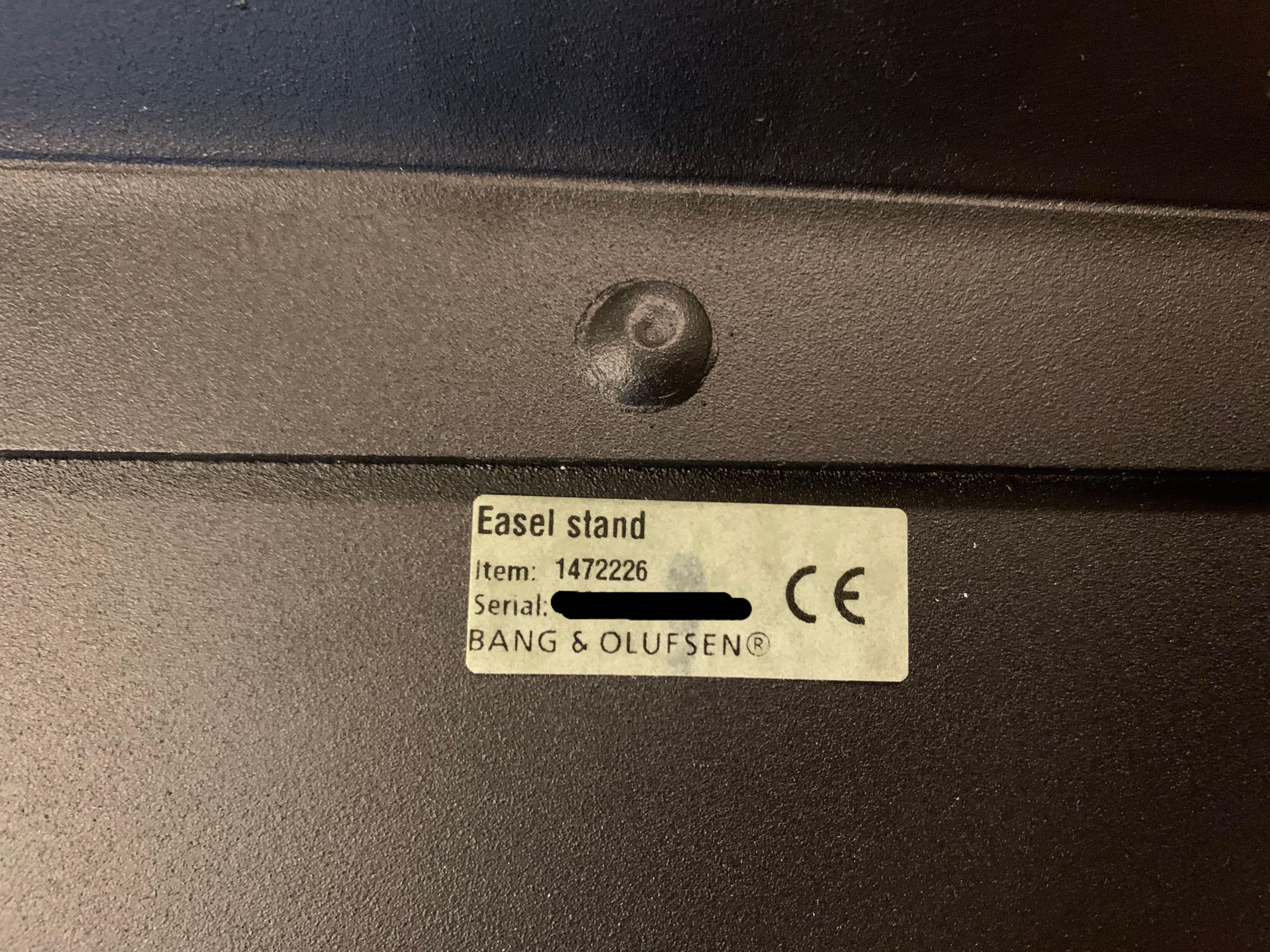 Beovision 10 Easel Stand Beovision10, 音響器材, 其他音響配件及設備 on Carousell