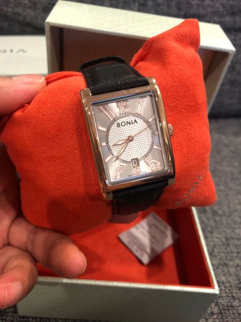 Bonia watch leather strap store
