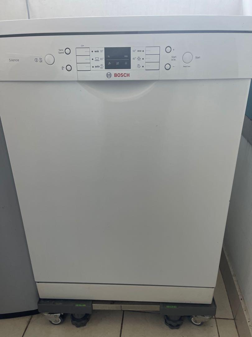 Bosch Dishwasher, TV & Home Appliances, Other Home Appliances on Carousell