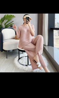 (Category: ) located in . Submitted by walnut_rose (Listing ID 1166773948, Image 1). Description: .