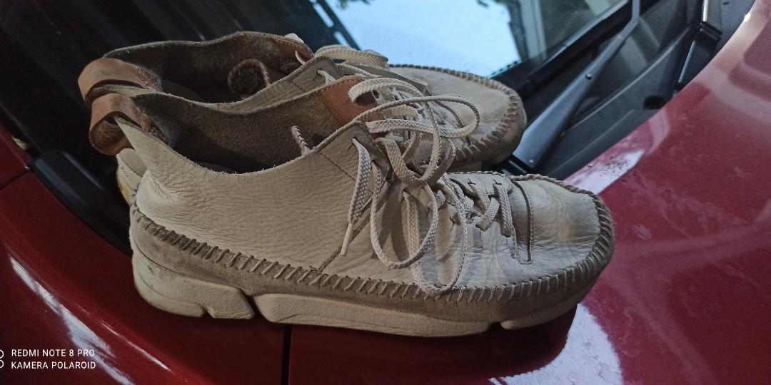Clarks vibram shoes hotsell