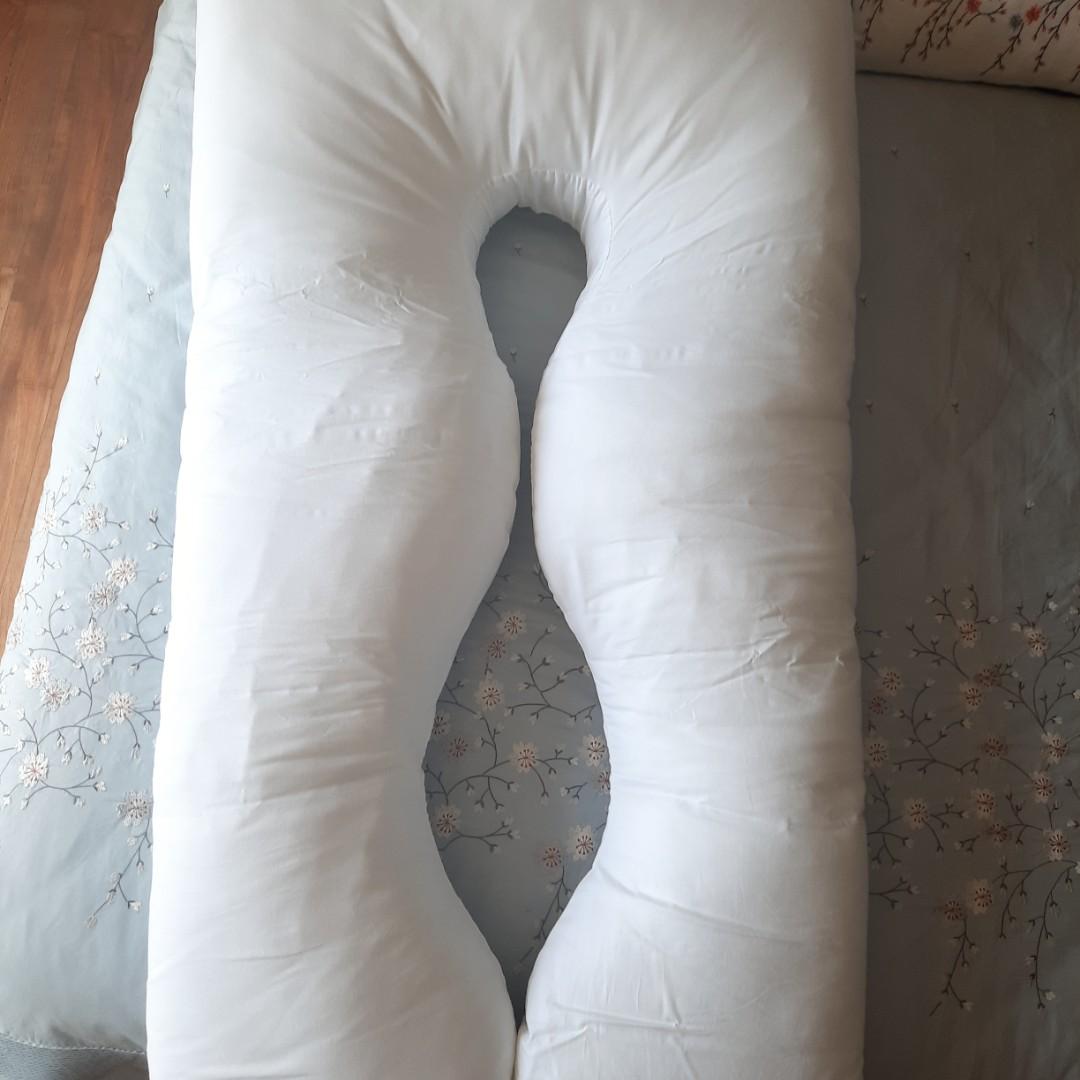 Clevamama Therapeutic Body and Bump Pregnancy Pillow, Babies & Kids