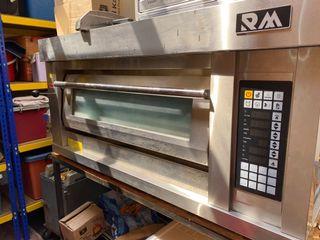 Commercial deck oven