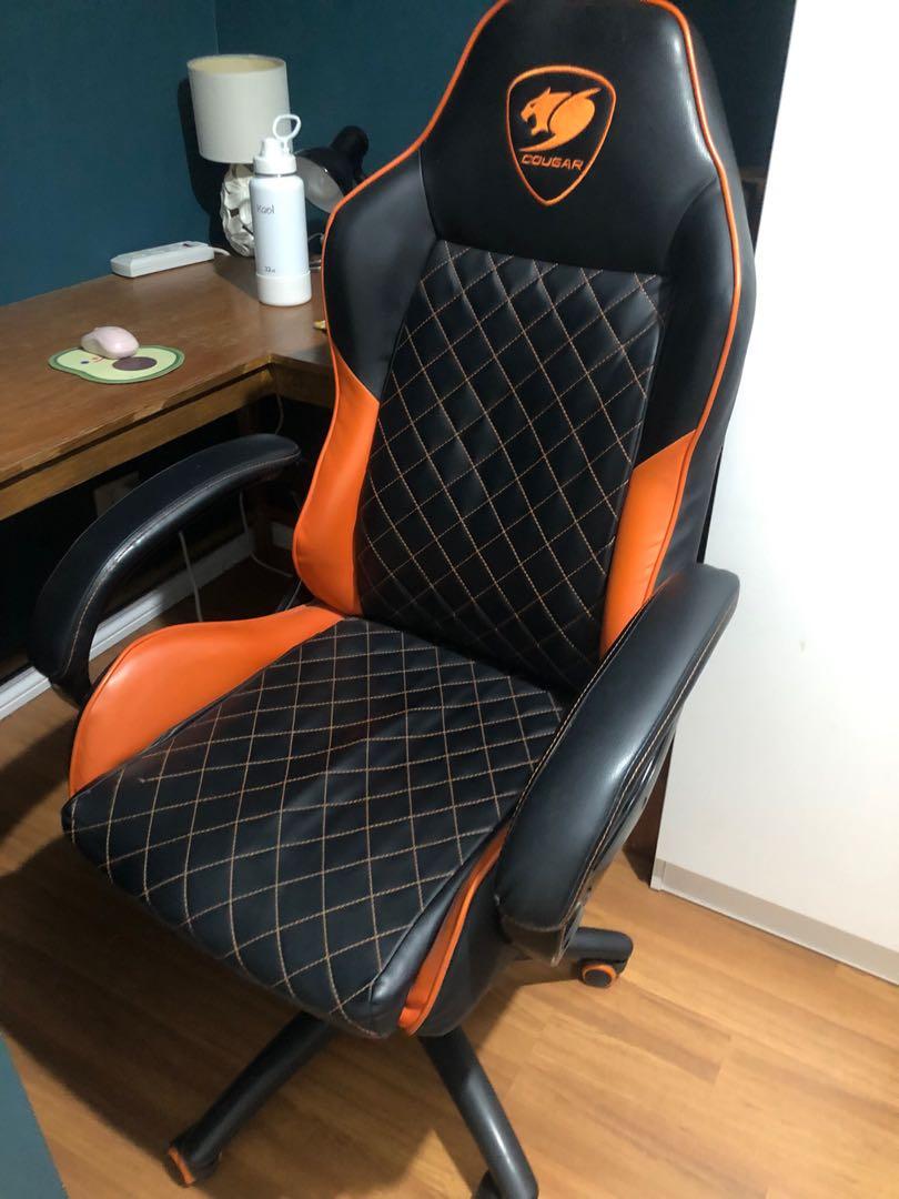 Cougar fusion store gaming chair