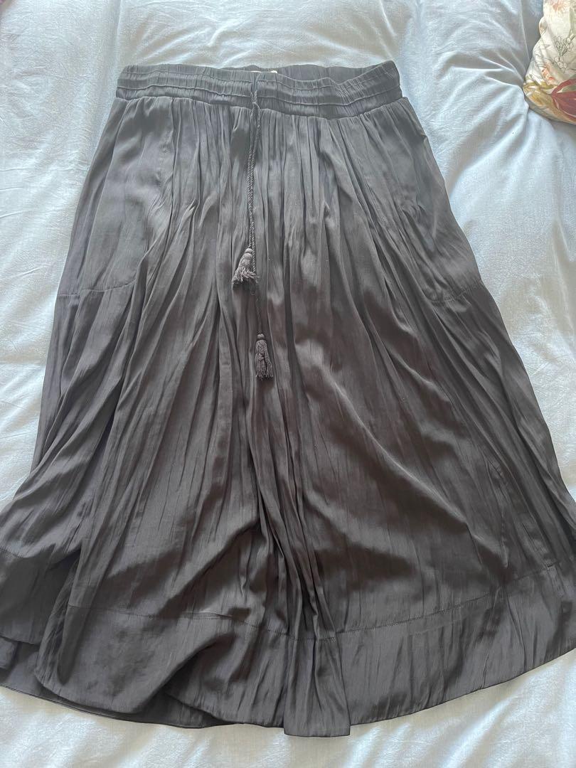 Black satin skirt country road discount