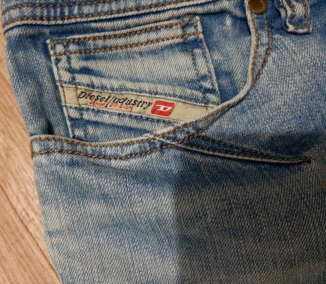 Jean Diesel Shioner Wash 008N4 Bleu Délavé - Taille W26 L34 (36FR) - Occasion Très Bon état