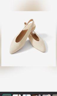 Everlane off white shoes