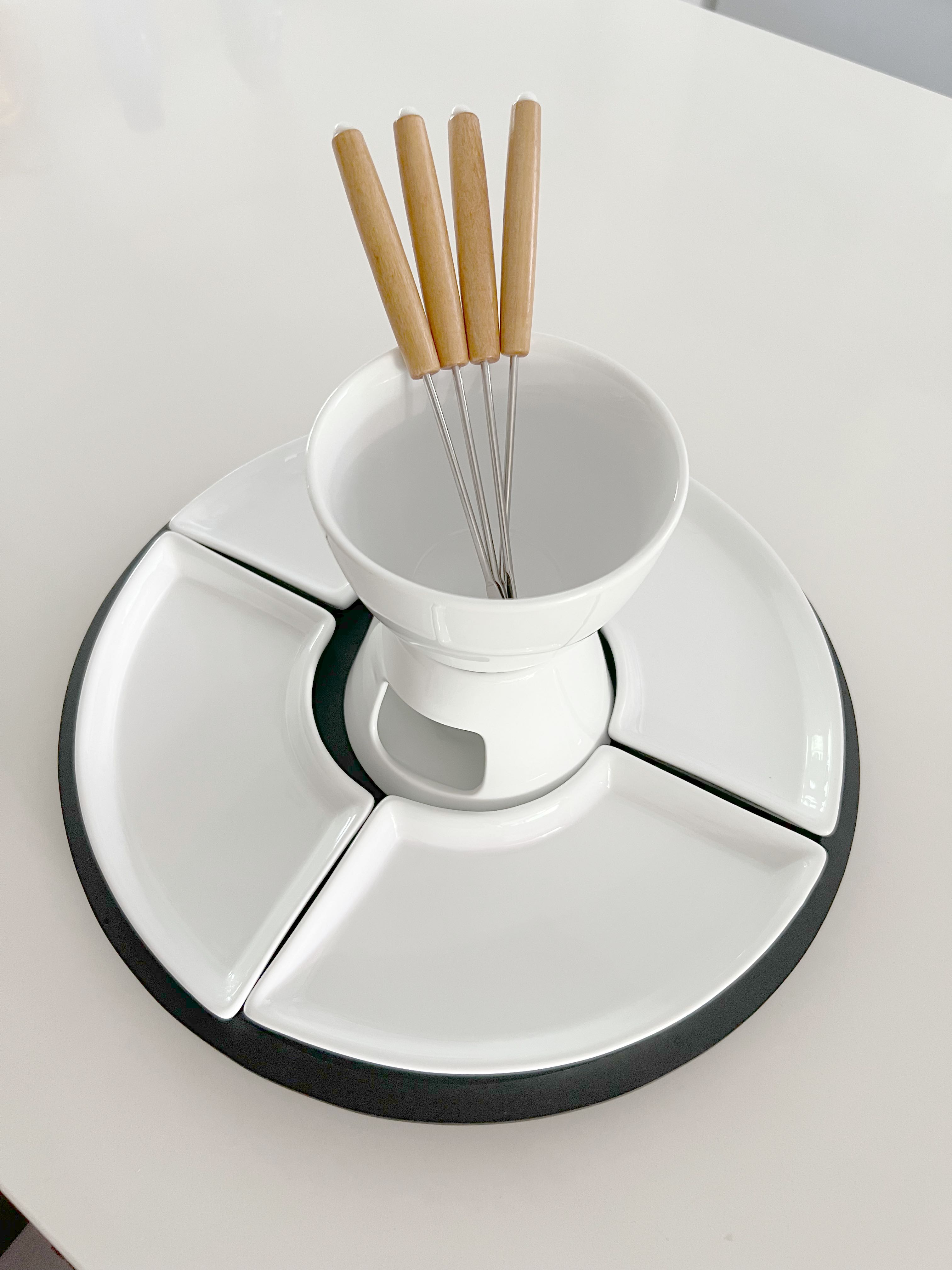 Fondue set with lazy Susan, Furniture & Home Living, Kitchenware & Tableware, Other Kitchenware