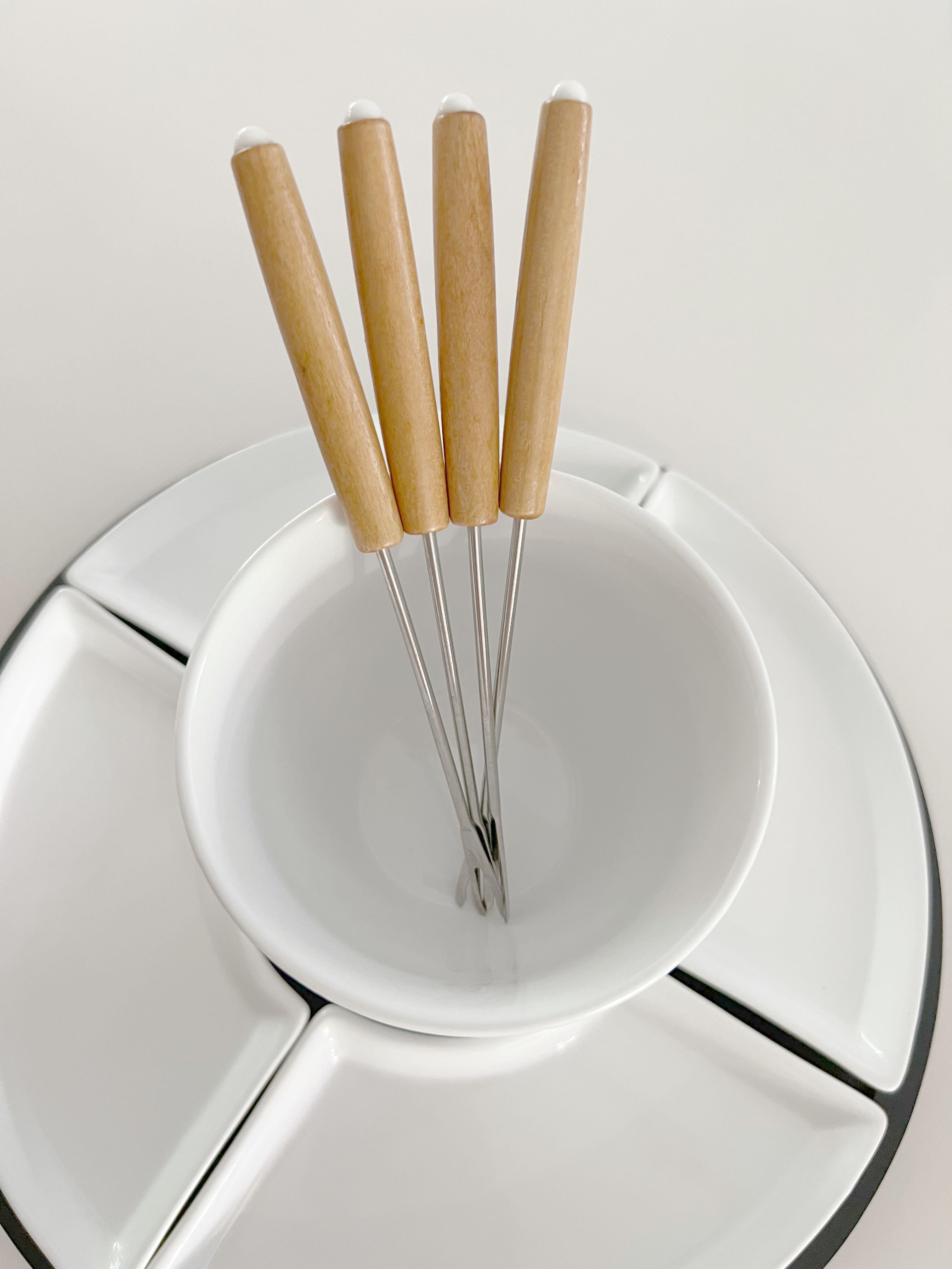 Fondue set with lazy Susan, Furniture & Home Living, Kitchenware & Tableware, Other Kitchenware