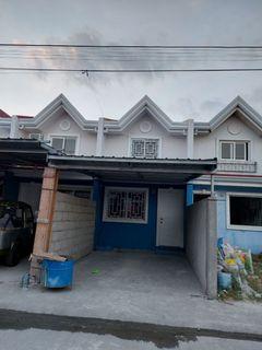 For rent are newly acquired up and down house and lot with 2 bed rooms and car garage, in Xevera Subd. Mabalacat, Pampanga2 units available