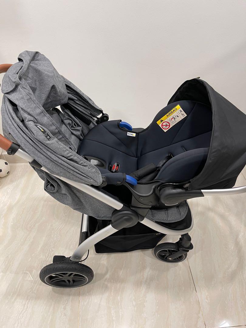 Isofix car adaptor clearance