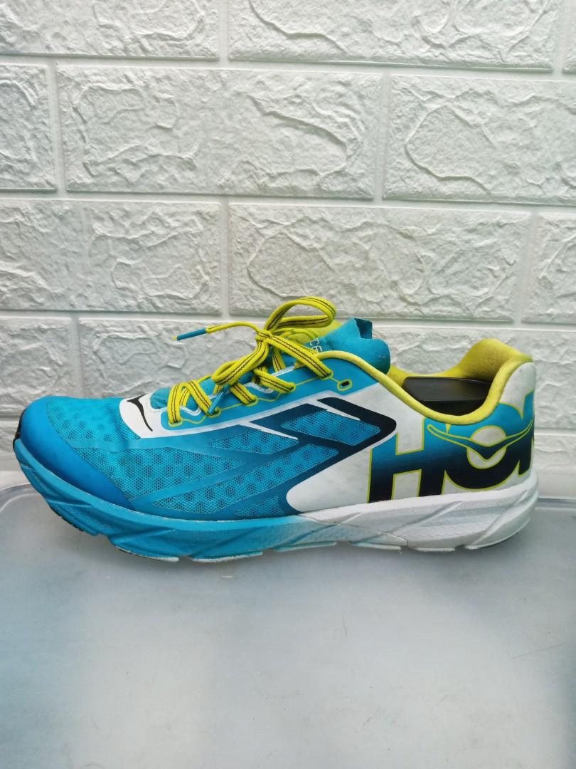 Hoka one one tracer sale