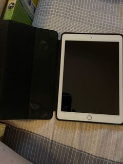 （分類：）位於 。 由 laieddie331 提交（商品編號 1166809553，圖片 1）。簡介： 。