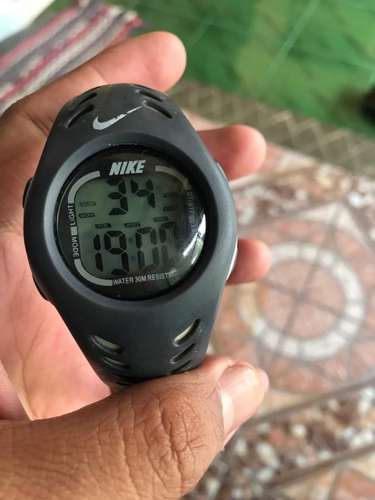 Jam nike original hot sale