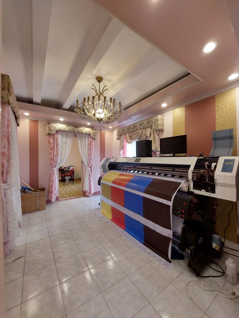 JD 2 Storey House with roof deck for sale in Montebello Calamba Laguna