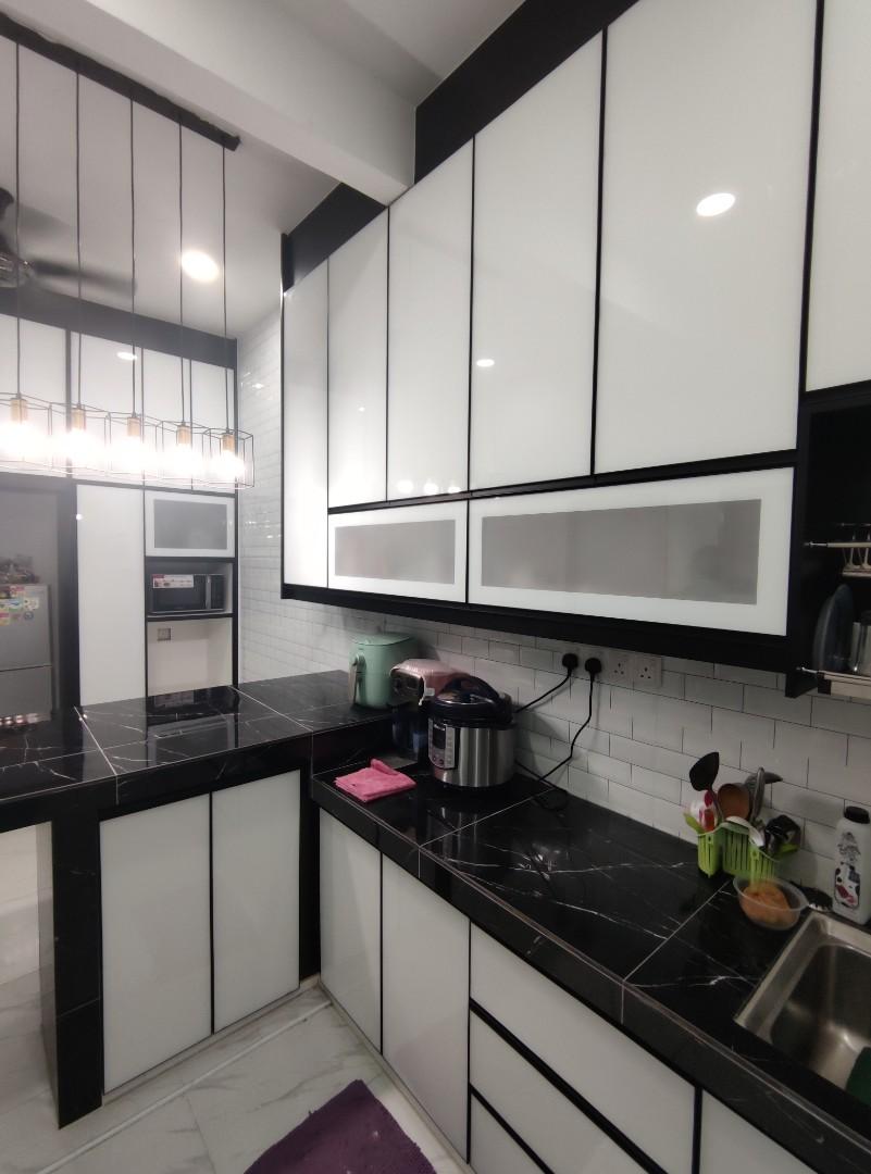 Kabinet store aluminium glass