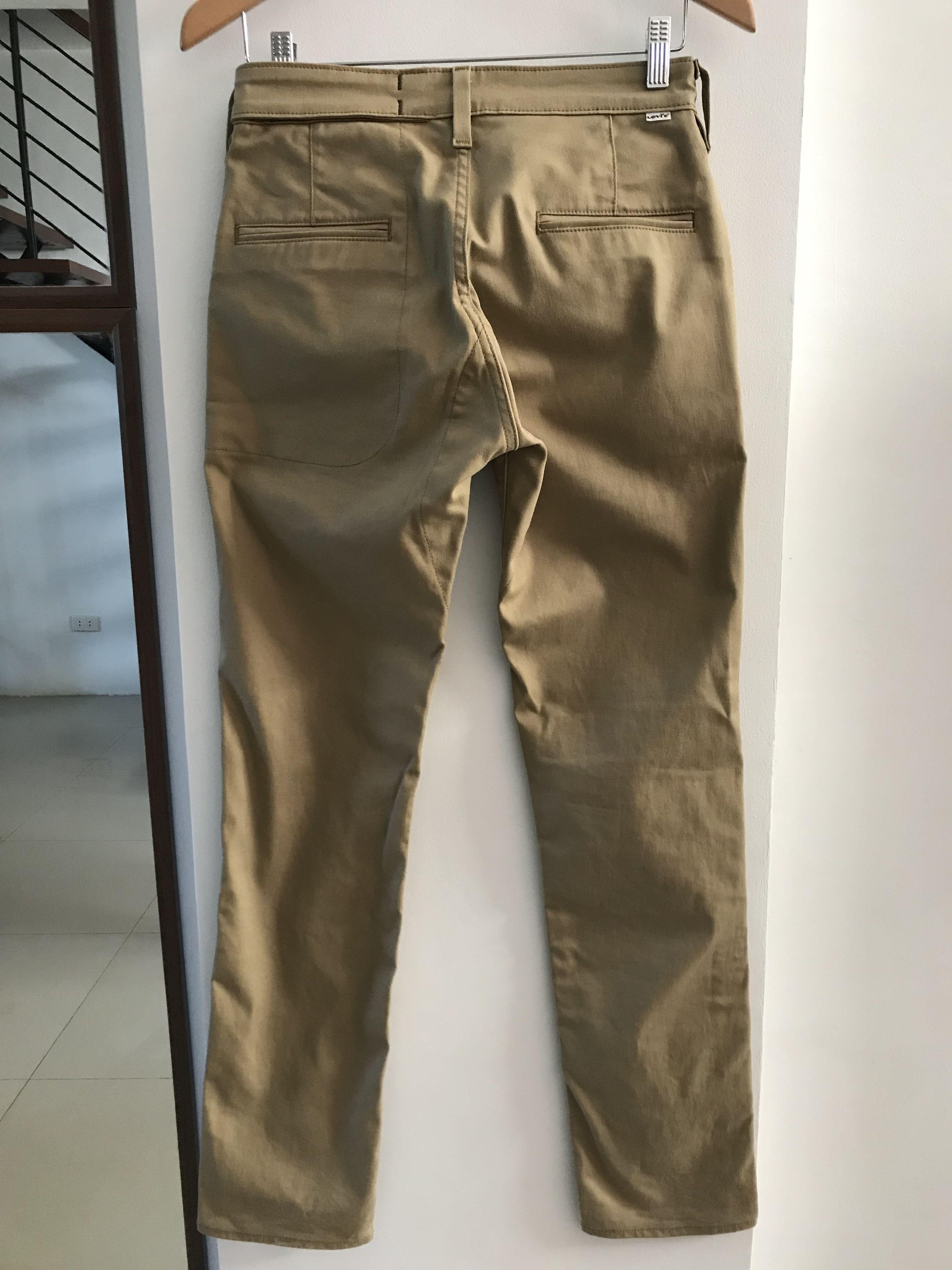 Levis Commuter Pants Size 28-29 stretch Length 40 inches, Men's Fashion,  Bottoms, Chinos on Carousell