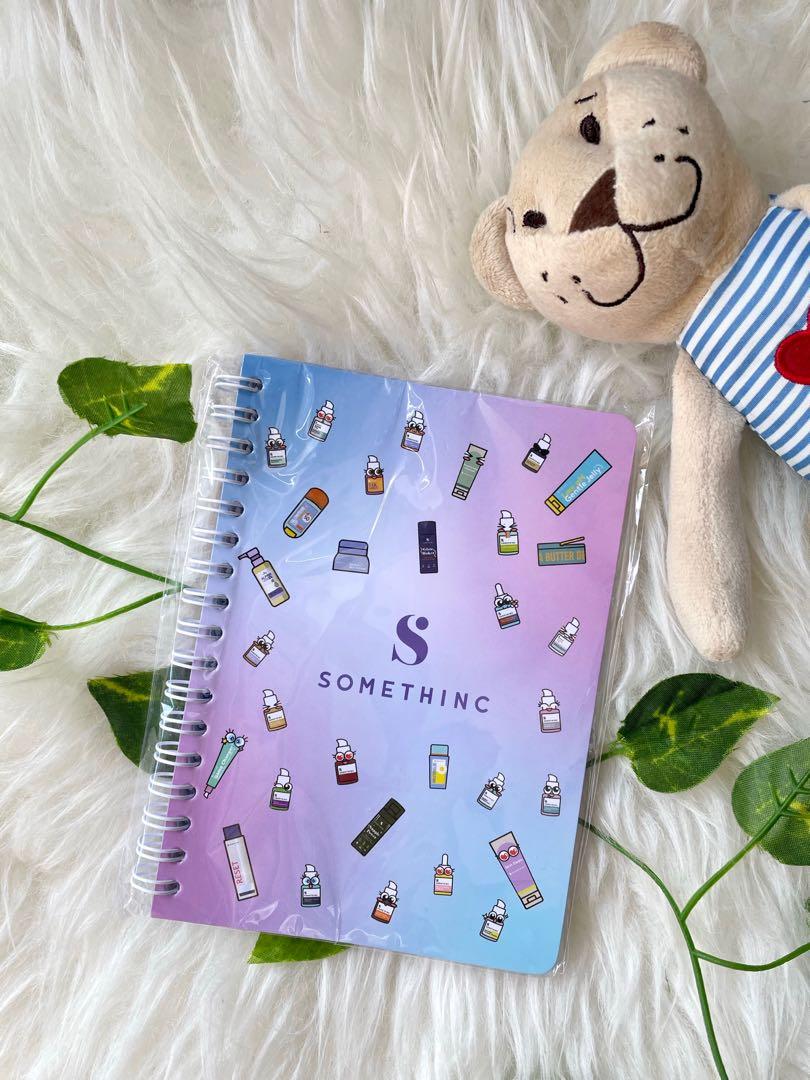 Mini Notebook Somethinc 2022, Buku & Alat Tulis, Buku di Carousell